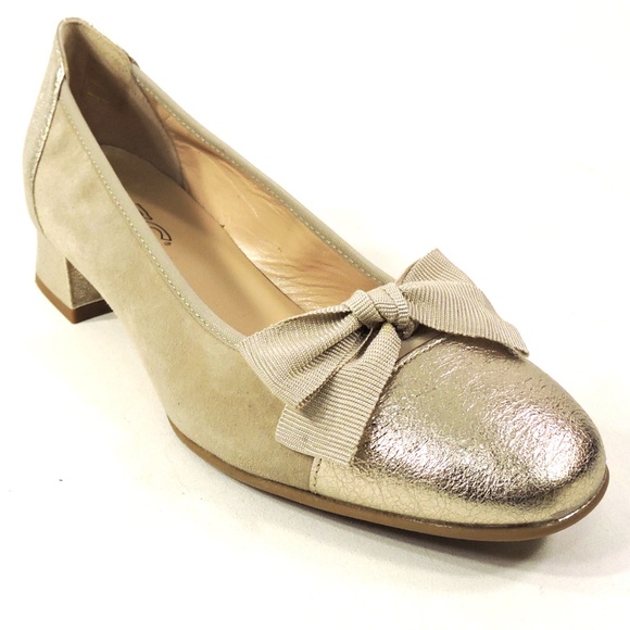 DONNA SOFT 🇮🇹 WOMEN'S BEIGE SUEDE COMFORT LOAFERS - Picture 3 of 8